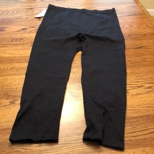 Shapermint Capri Leggings